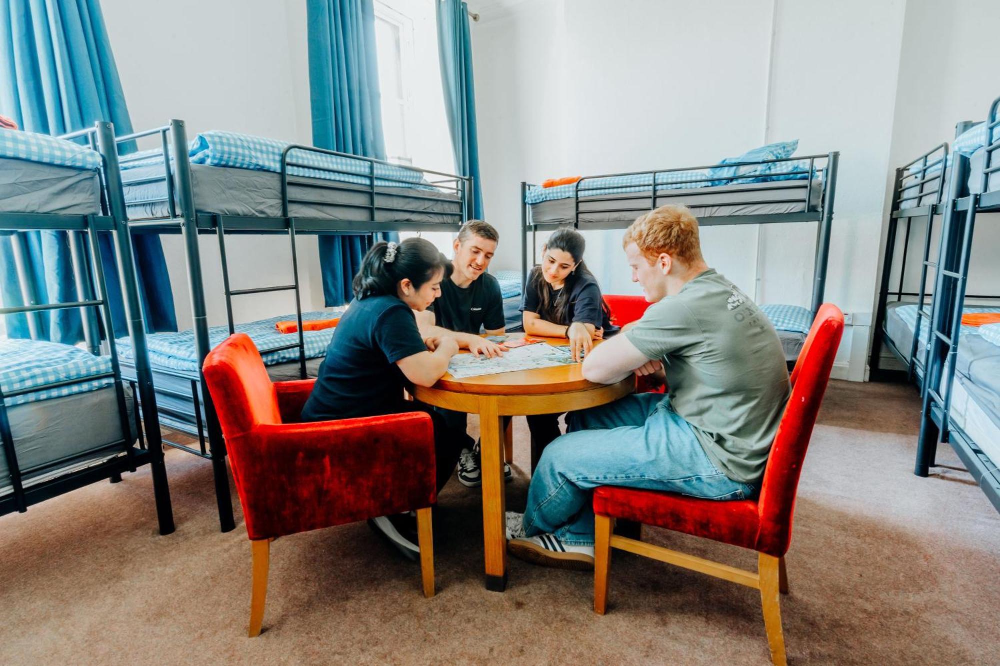 Eden Quay Guesthouse Private Rooms Дублин Экстерьер фото